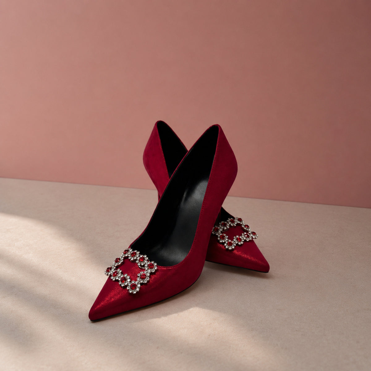 Almas Pumps