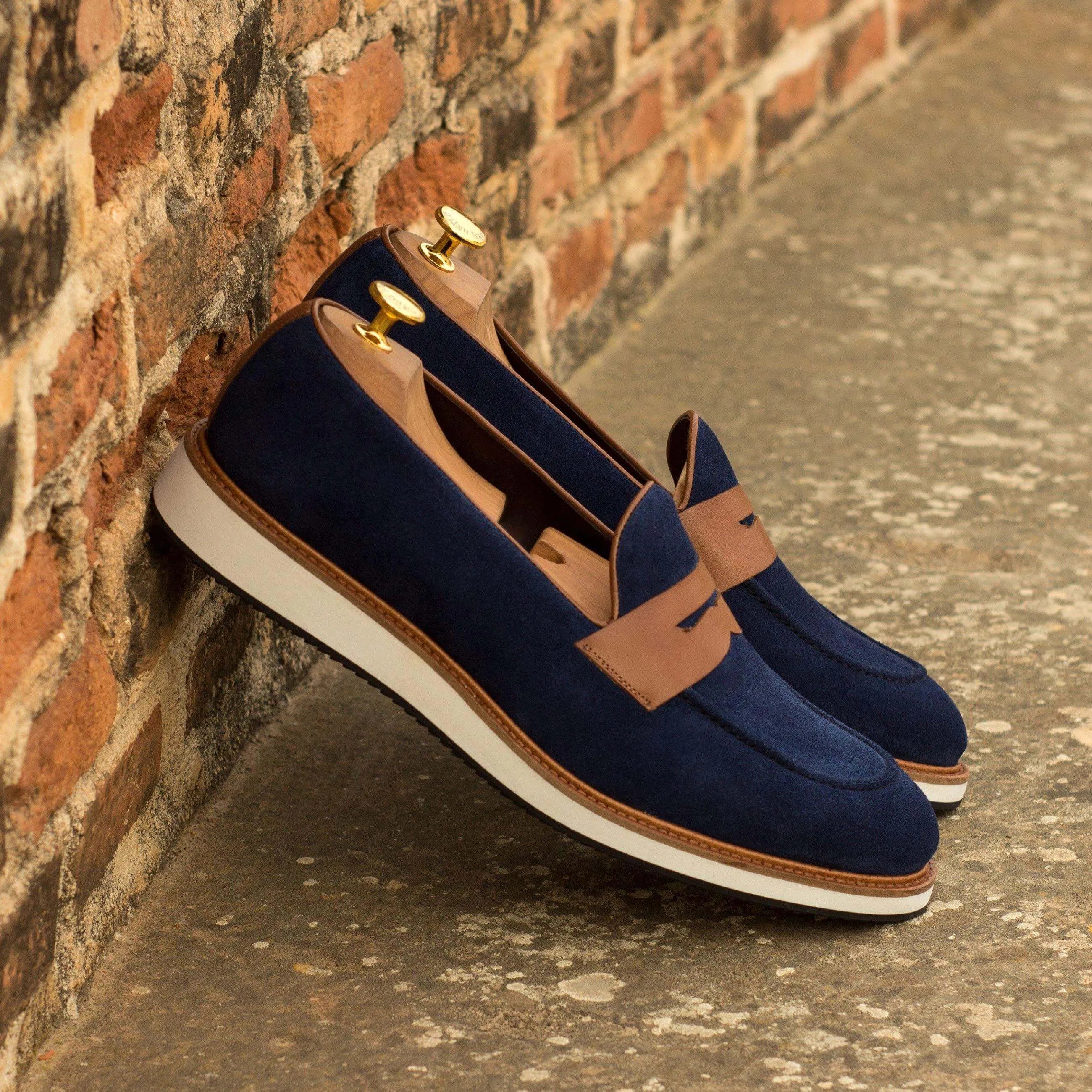 AZ05 loafers II: blue suede penny loafers with rounded toe