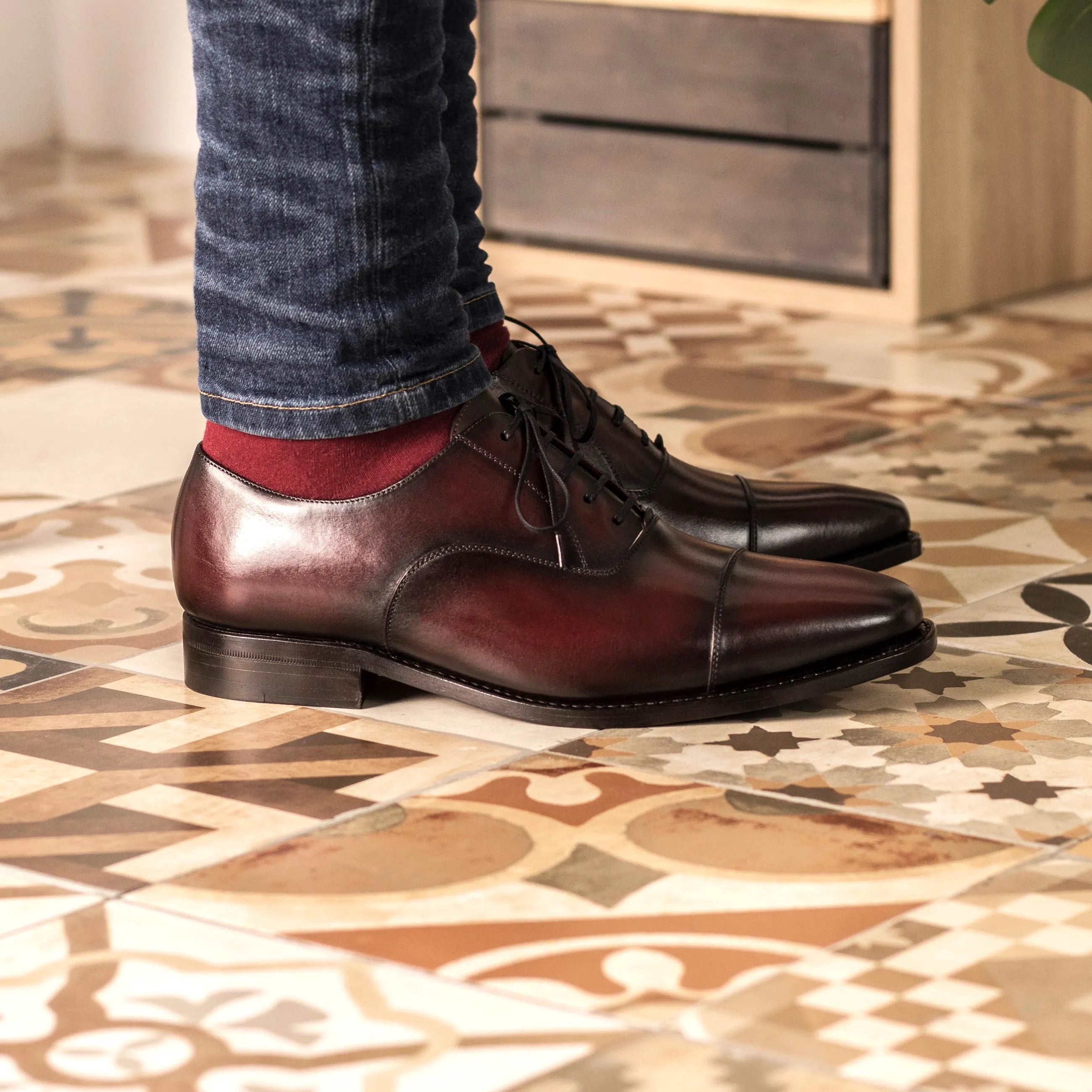 Duran Oxford Shoes in burgundy leather, fast lane style