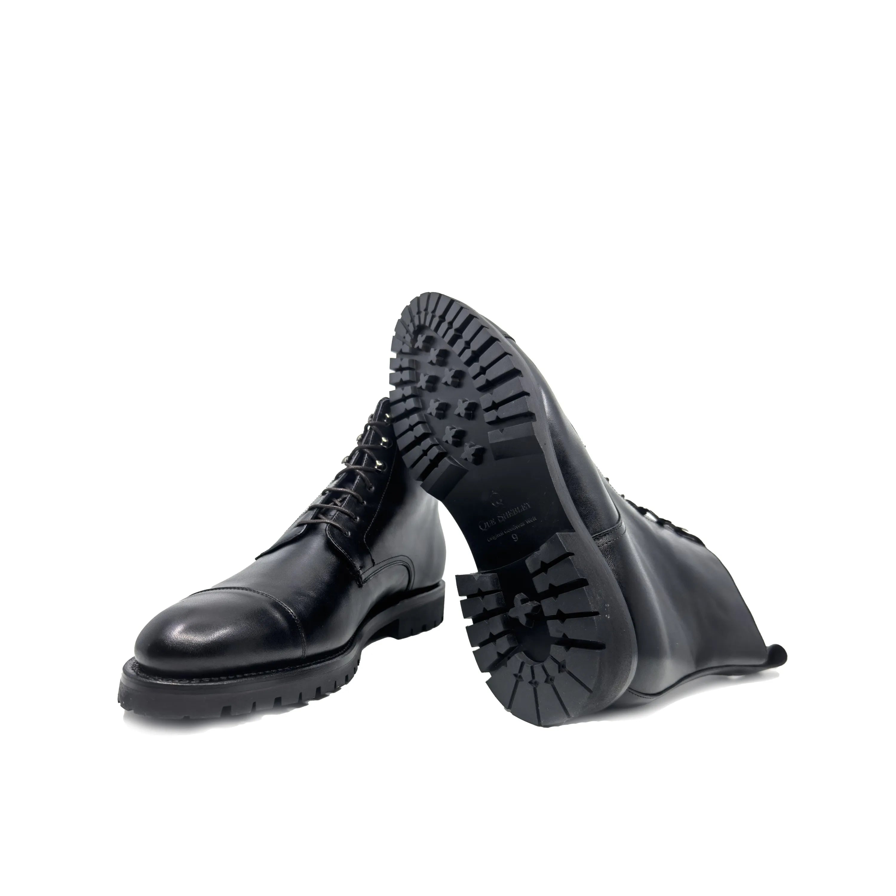 Oakland 45 jumper boots in black leather lace-up style
