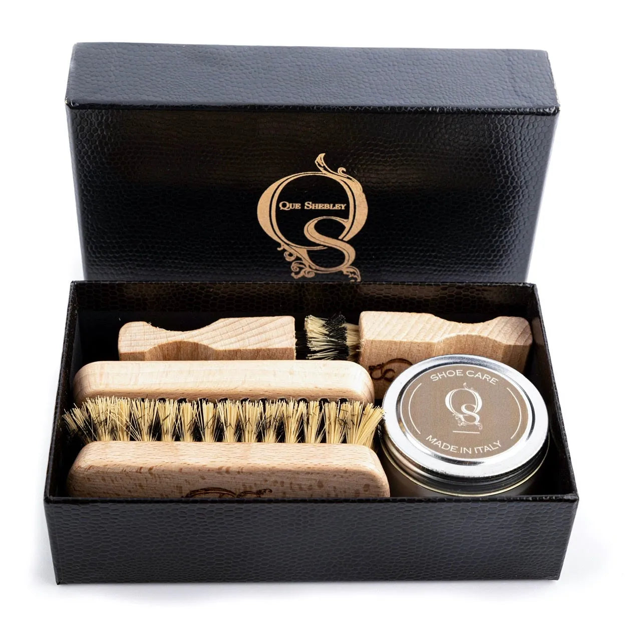 Q Lux Leather Care Kit II shoe care kit in black box for trainer sneakers
