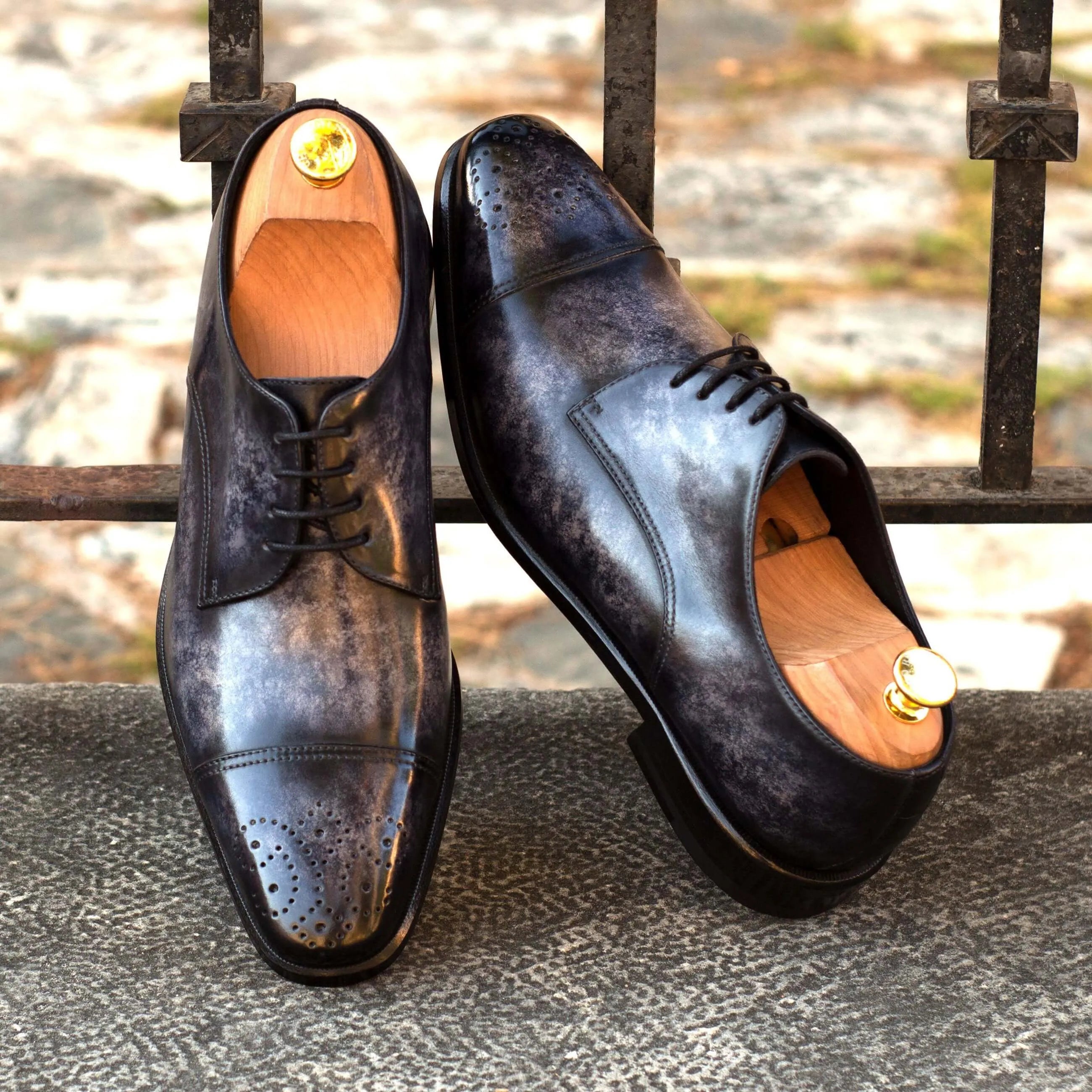 Pair of gray leather AL94 Patina Derby shoes