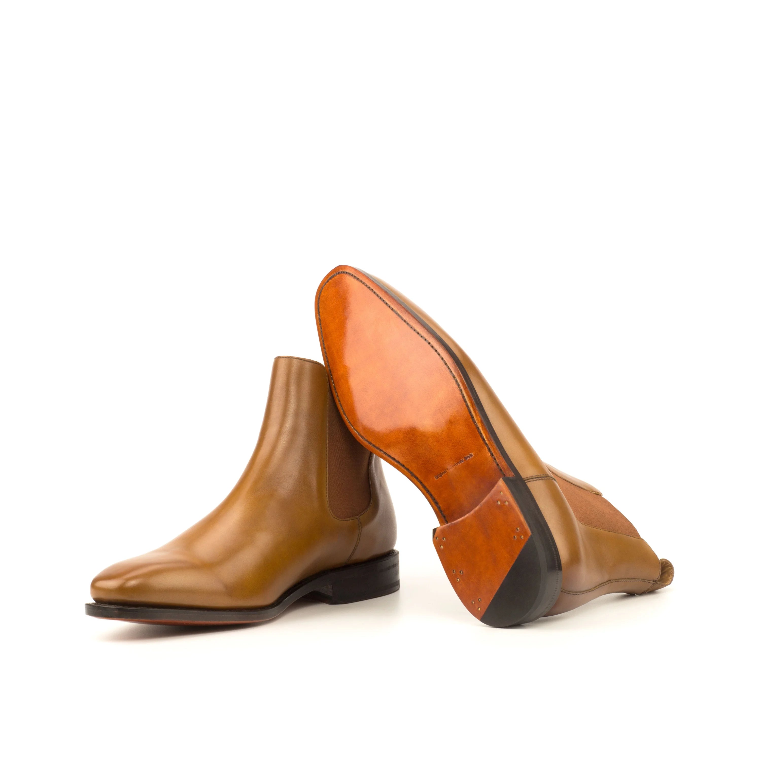 Braindo Chelsea Boots II with tan leather and black rubber soles